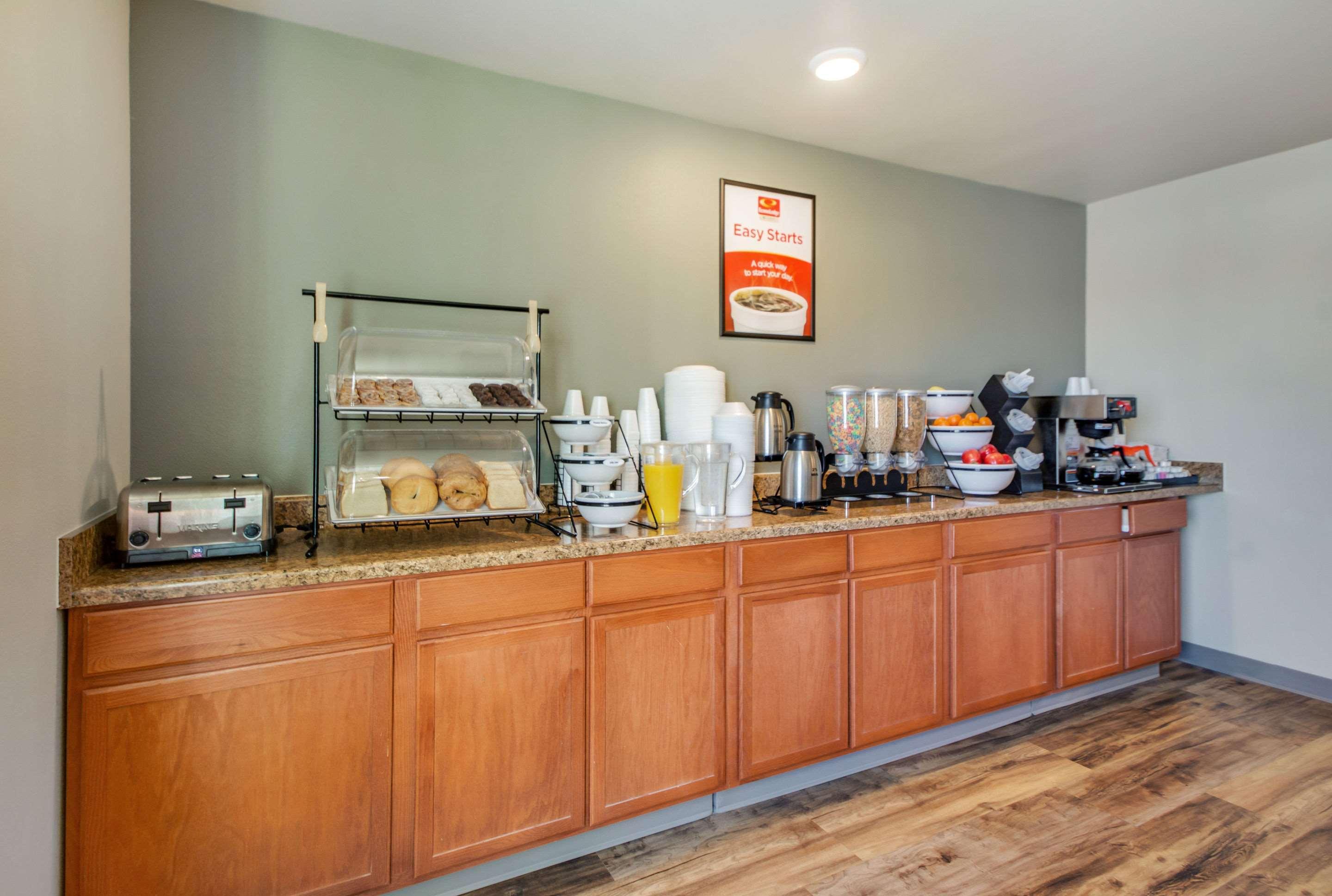 Econo Lodge Burlington Dış mekan fotoğraf