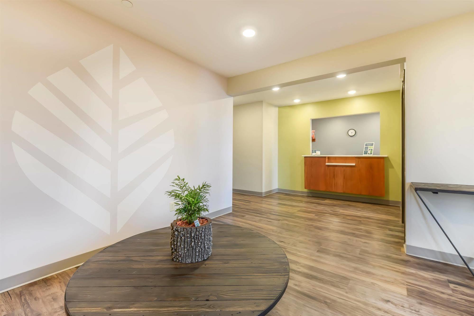 Econo Lodge Burlington Dış mekan fotoğraf