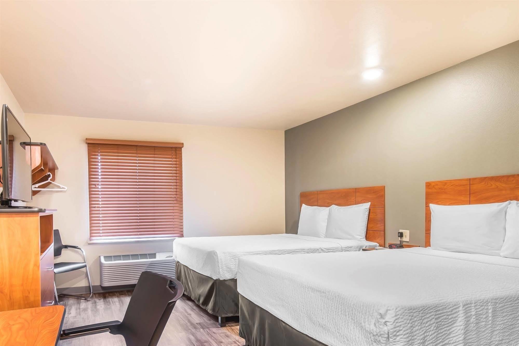 Econo Lodge Burlington Dış mekan fotoğraf