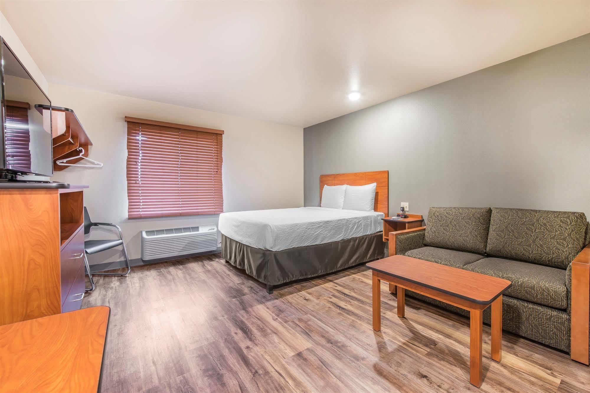 Econo Lodge Burlington Dış mekan fotoğraf
